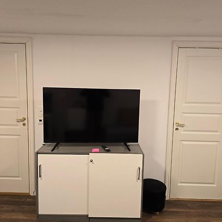 Beautiful 2 Rooms Apartment In Klofta,Near Oslo Airport& Oslo المظهر الخارجي الصورة
